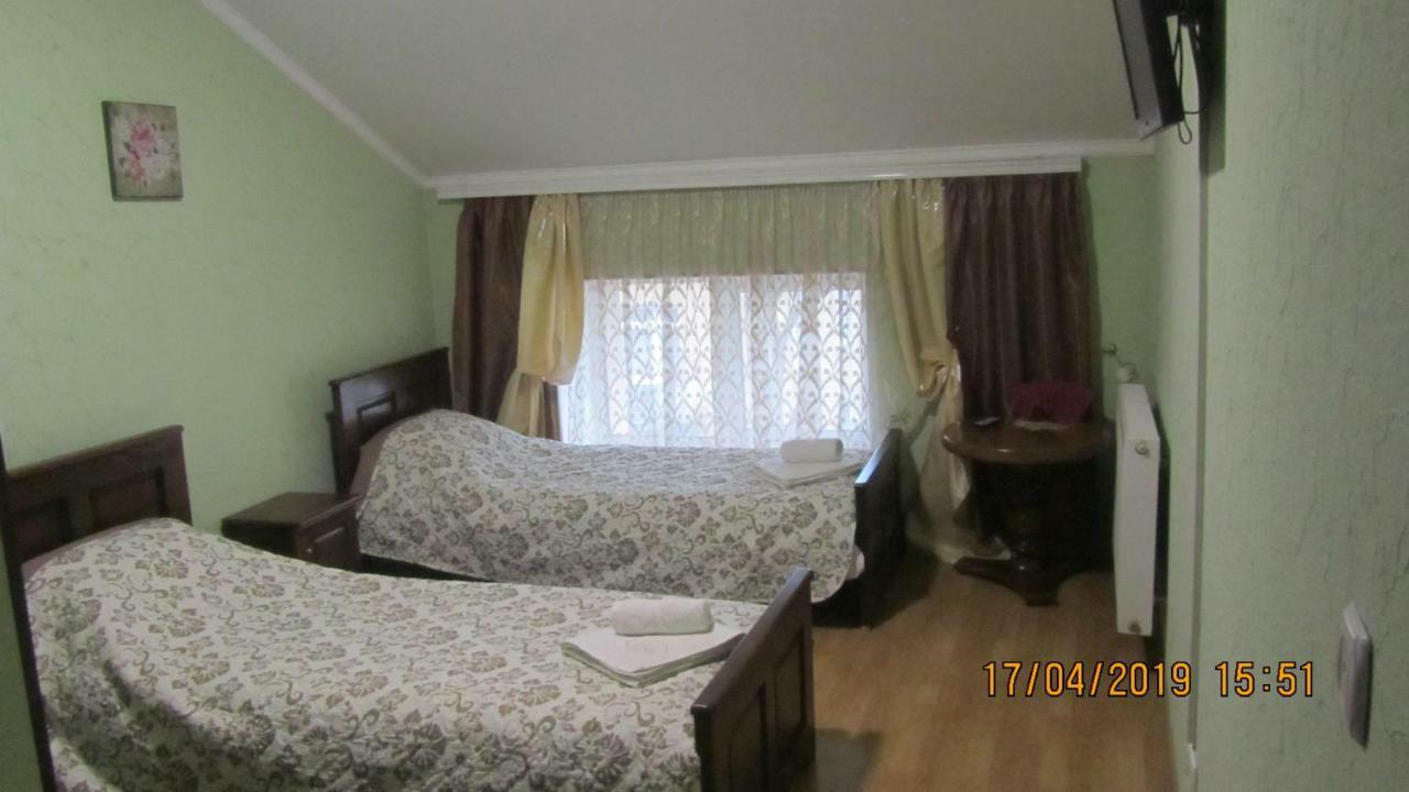 Diamond De Luxe Appartement Kolomiya Buitenkant foto